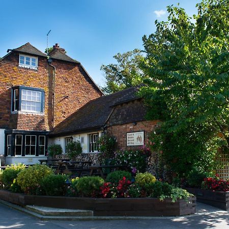 The Black Horse Inn เมดสโตน ภายนอก รูปภาพ