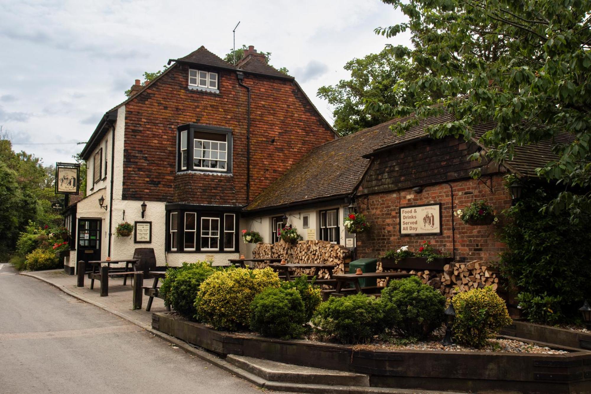 The Black Horse Inn เมดสโตน ภายนอก รูปภาพ